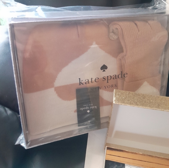 New Multi Items Coach ,Michael Kors,Kate Spade NWT 🌸 6 Items Great Items - Picture 13 of 15